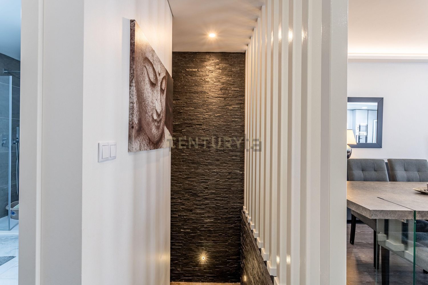 复式公寓出售在Rua Almirante Gago Coutinho, 118 - 过道