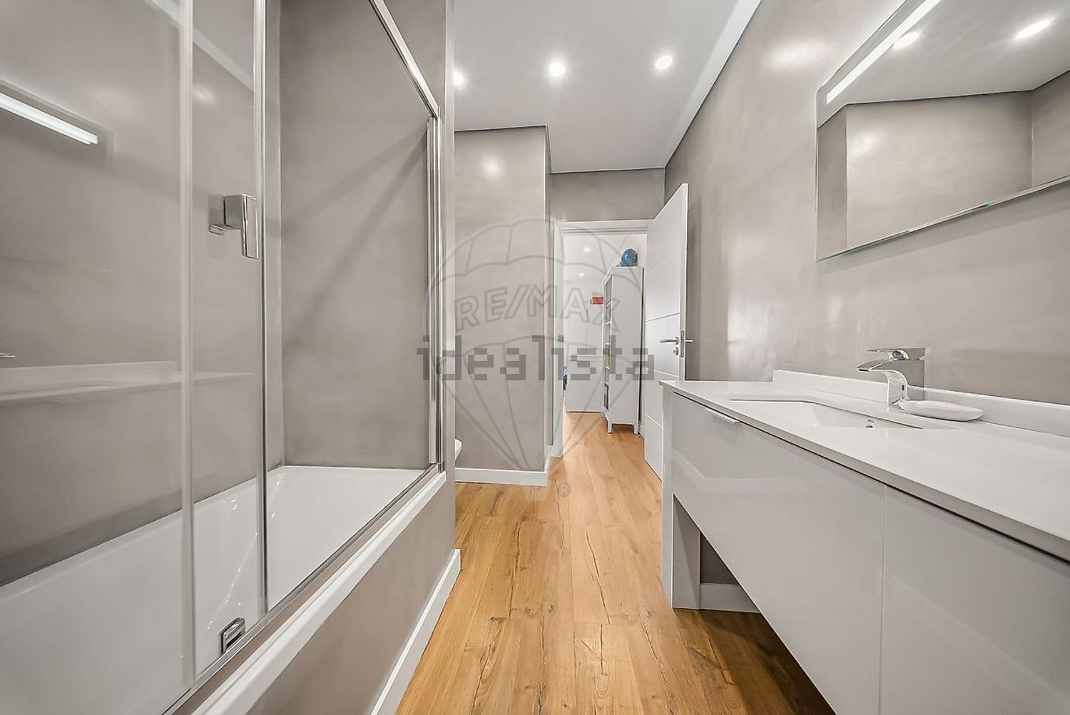 小楼房或独栋别墅出售在Bairro Vila Morena - 照片