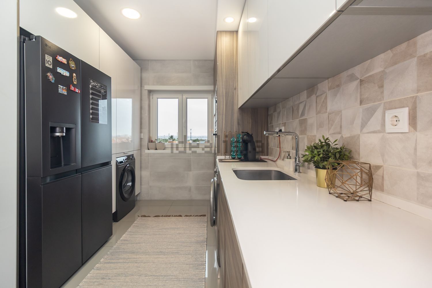 公寓 t3出售在Avenida Mestre Manuel dos Santos Cabanas - 厨房