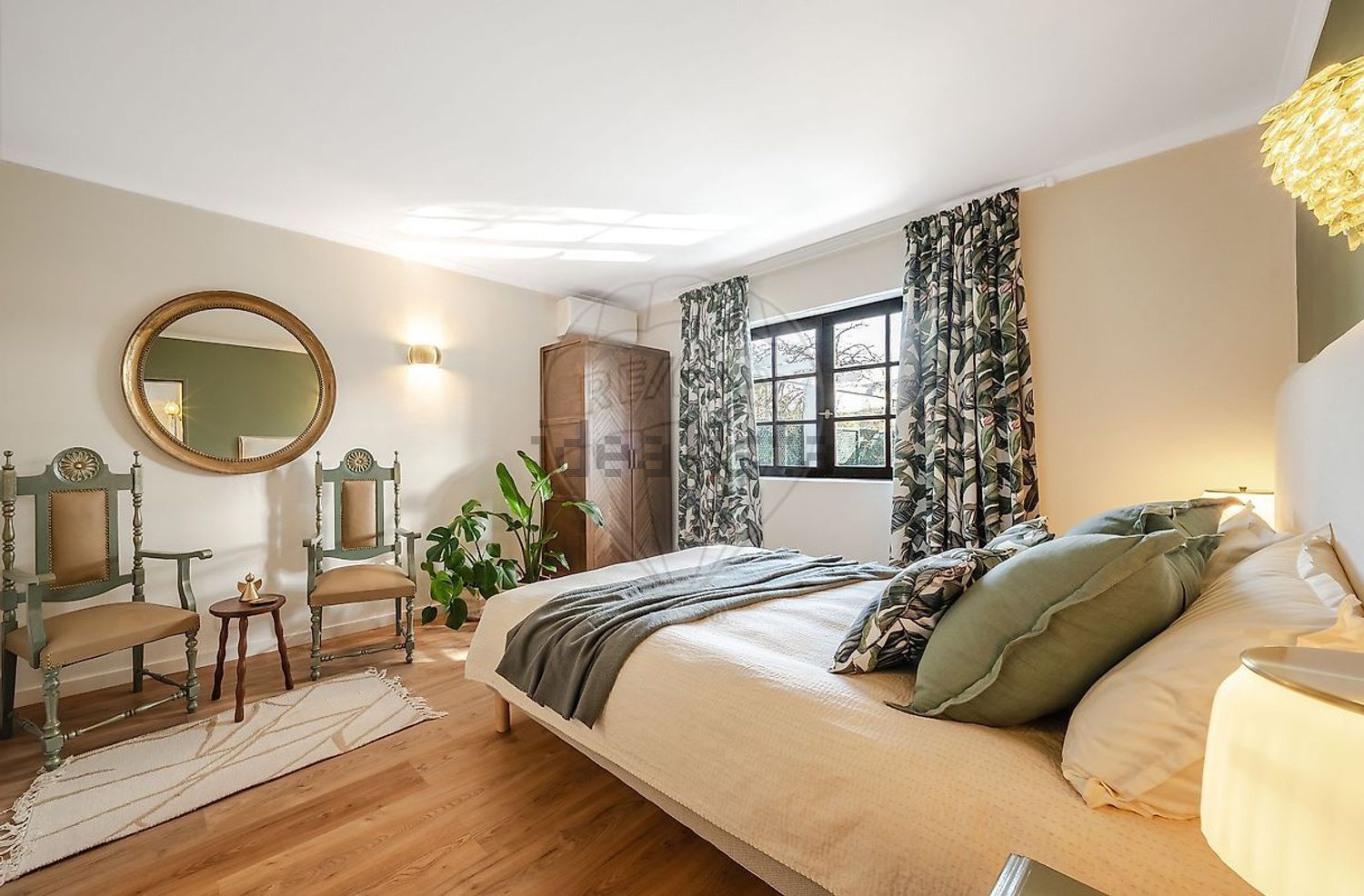 小楼房或独栋别墅出售在Rua das Corredouras - 卧室