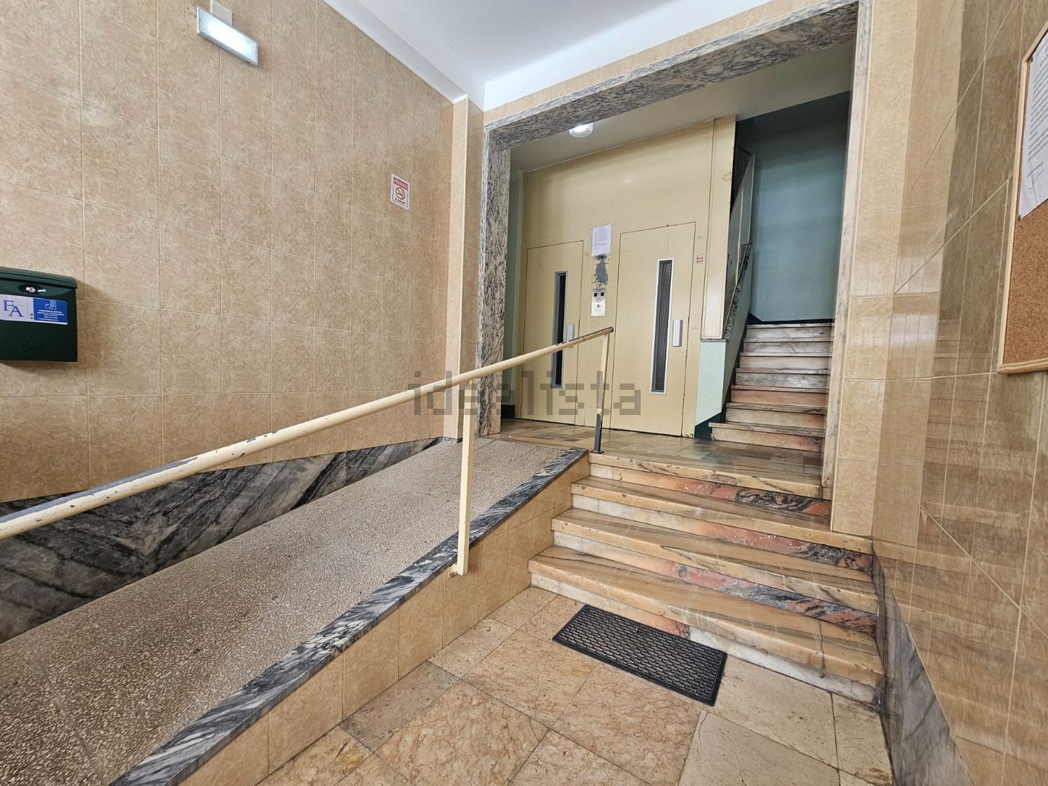 公寓 t1出售在Rua Correia Teles, 10 - 详情