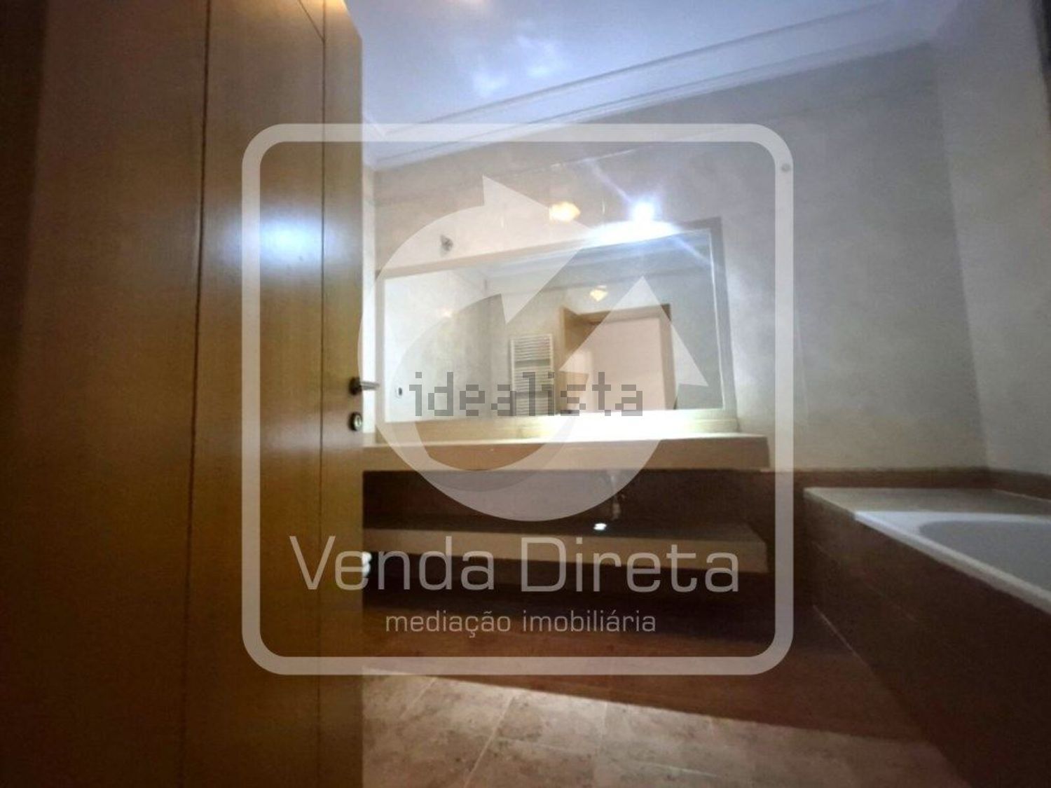 公寓 t2出售在Rua Doutor Vasco Moniz, 25 - 卫生间