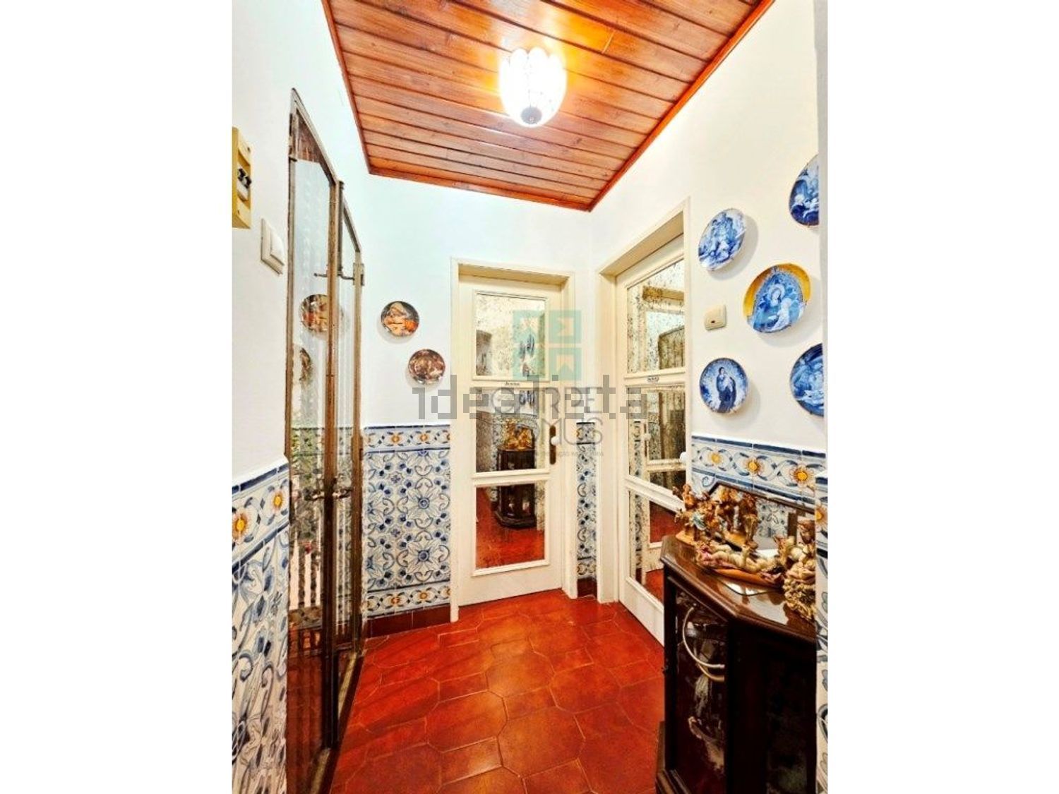 小楼房或独栋别墅出售在Rua Zambujal, 263 a - 过道