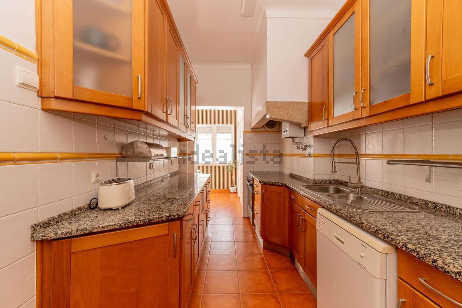 公寓 t4出售在Rua António Batalha Reis - 厨房