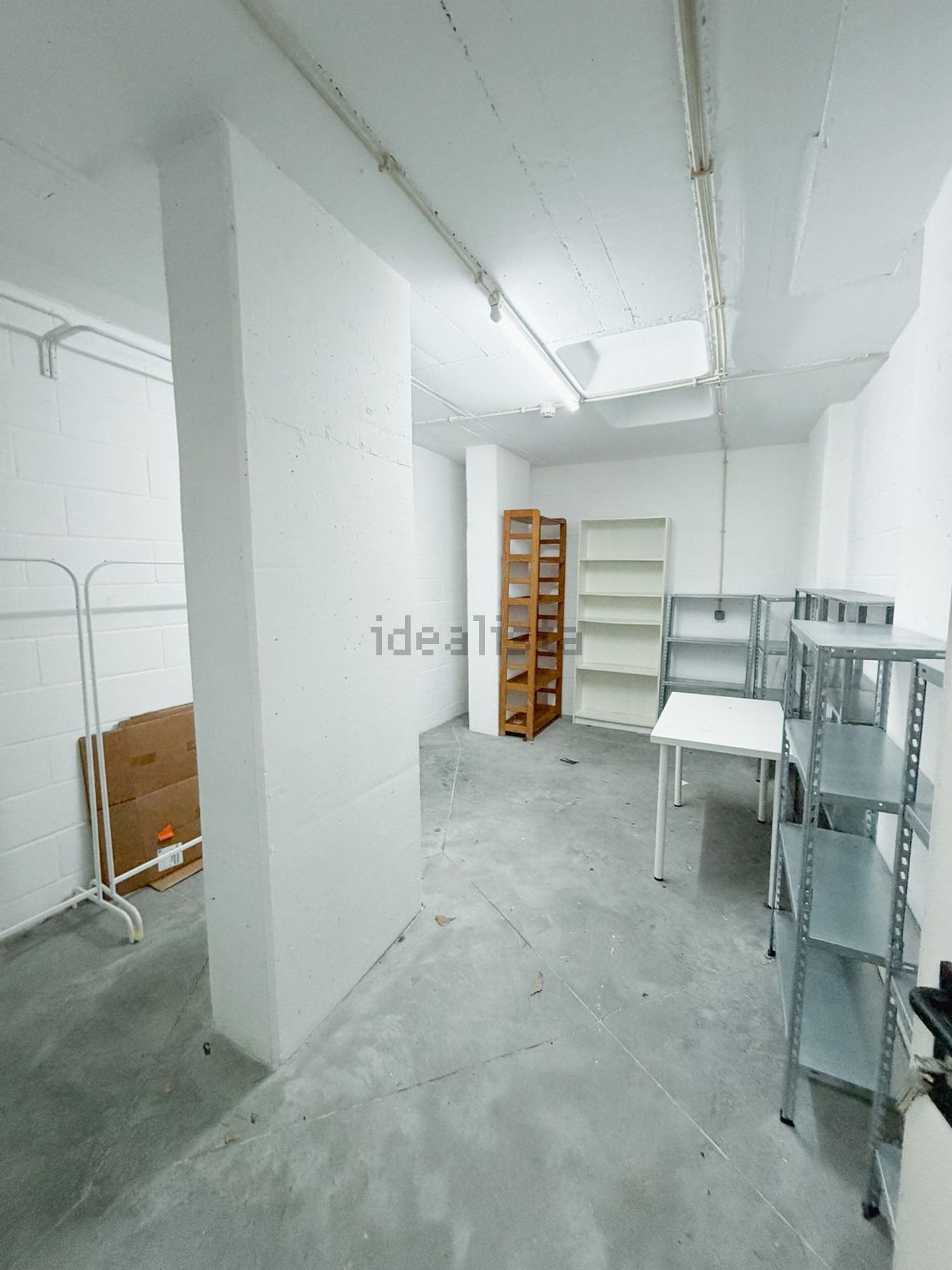 公寓 t3出售在Rua Mario de Azevedo Gomes, 1 - 地下室