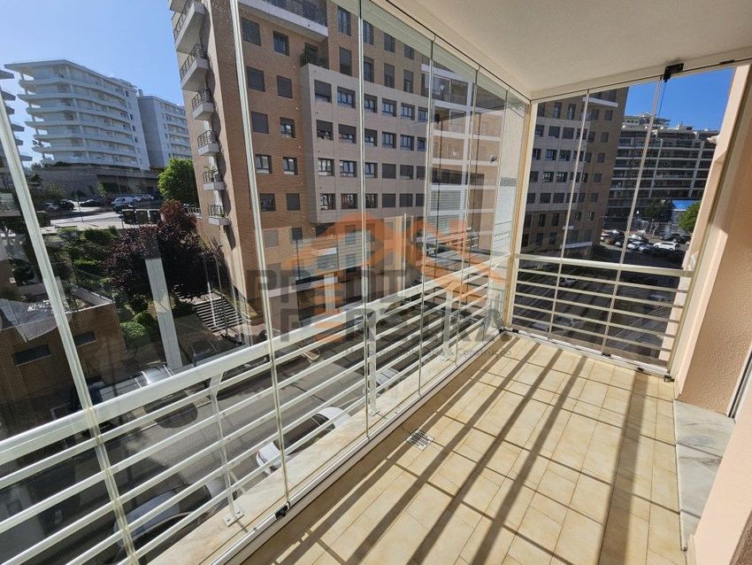 出租公寓 t3在Rua Diogo Guilherme da Silva Alves Furtado, 8