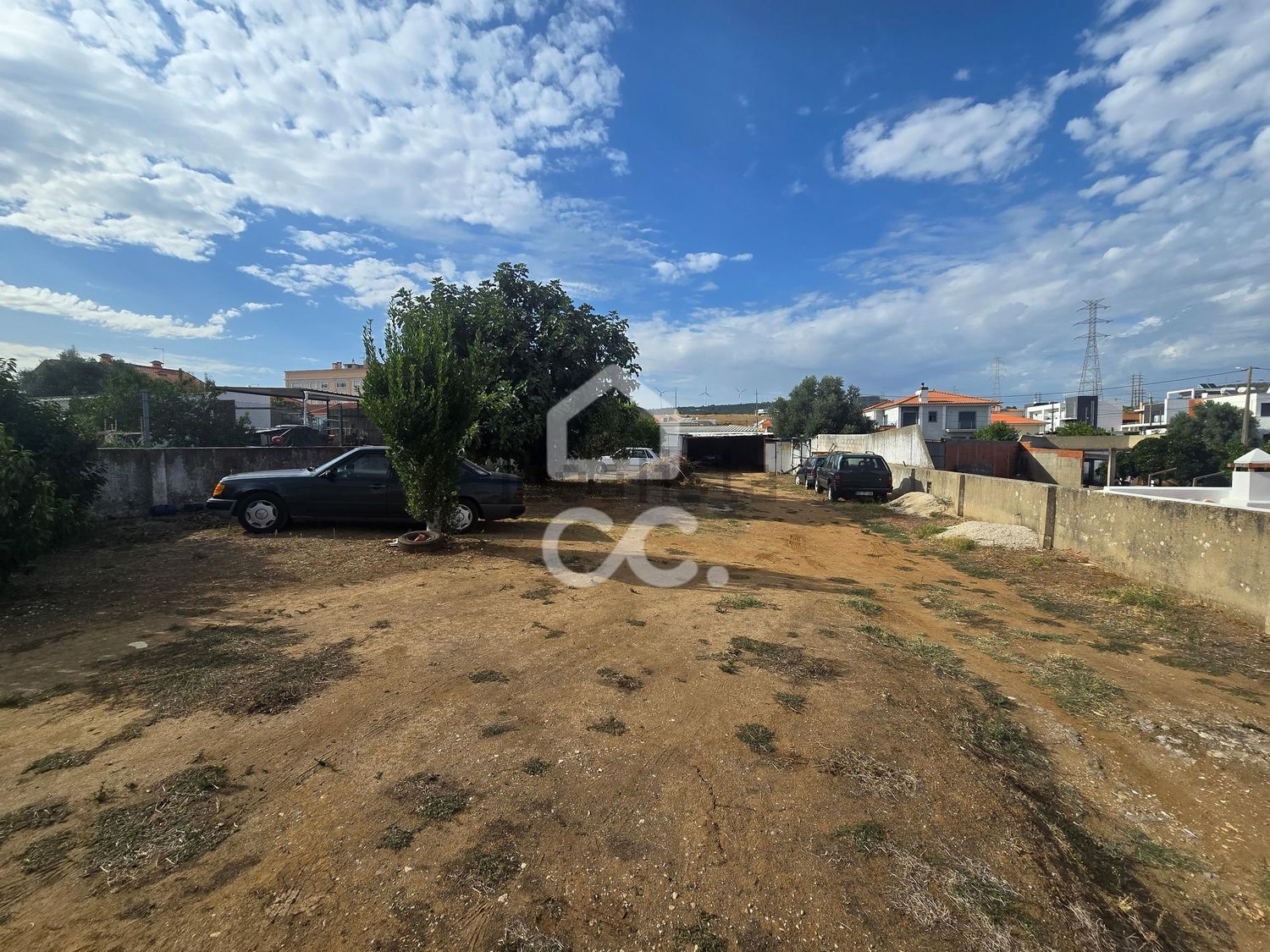 小楼房或独栋别墅出售在Santo Antão e São Julião do Tojal - 外立面