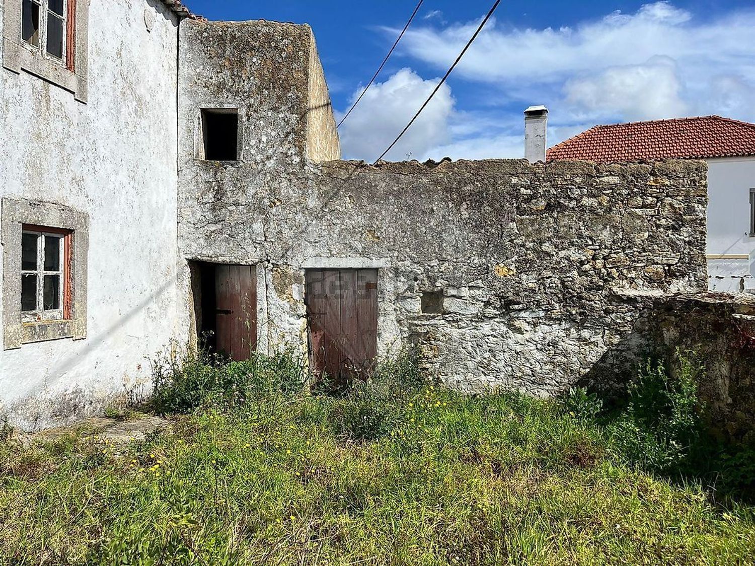 小楼房或独栋别墅出售在São João das Lampas e Terrugem - 外立面