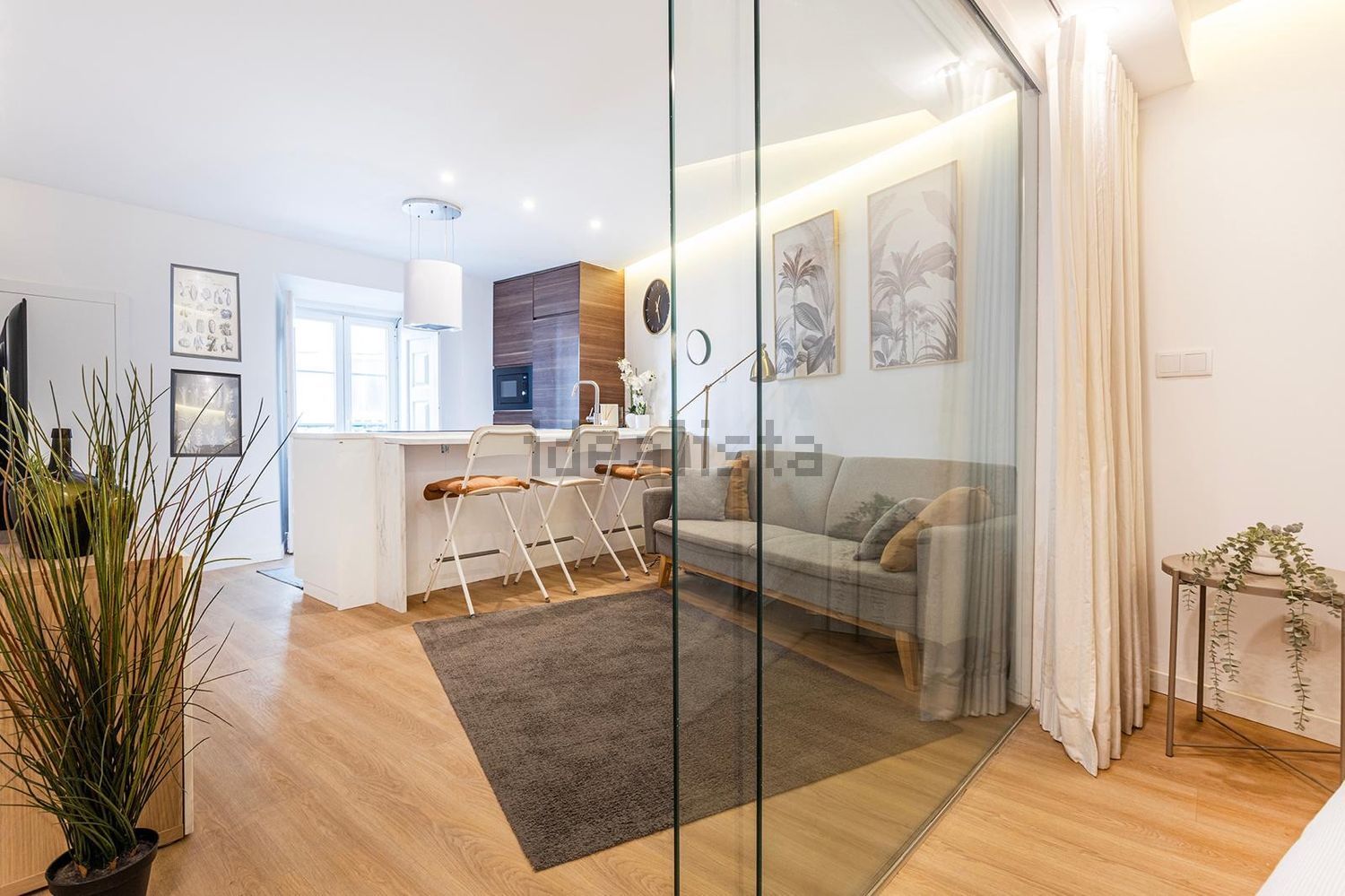 出租小楼房或独栋别墅在Largo das Olarias, 6 - 客厅