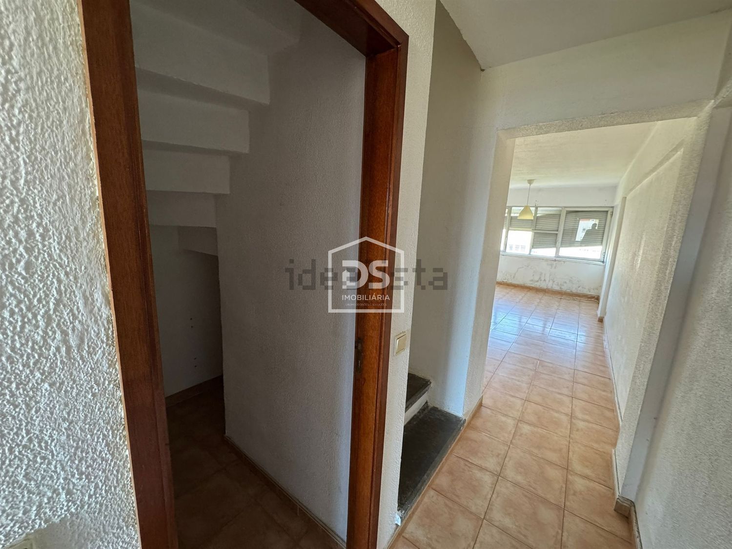 公寓 t2出售在Alhos Vedros - 过道