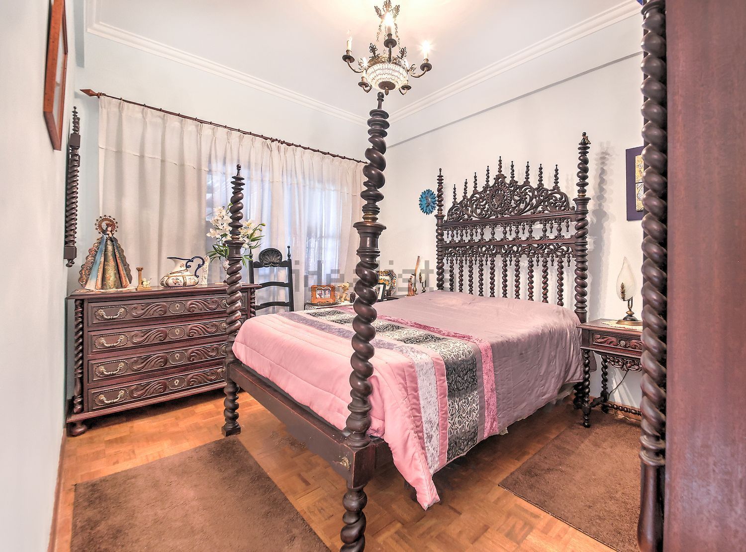 公寓 t4出售在Rua 27 de Junho, 6 - 卧室