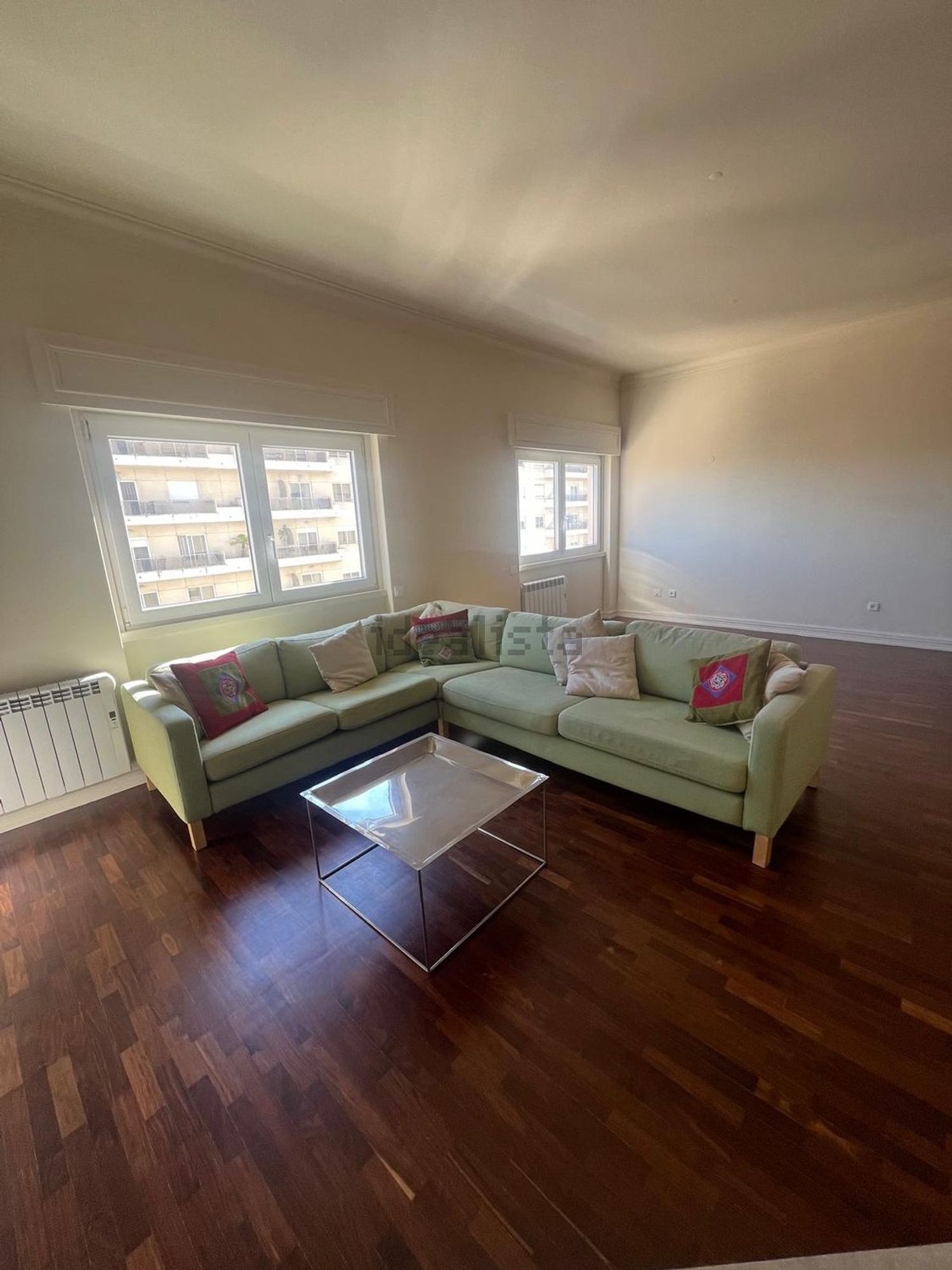 出租公寓 t3在Rua Alfredo Guisado, 14 - 客厅