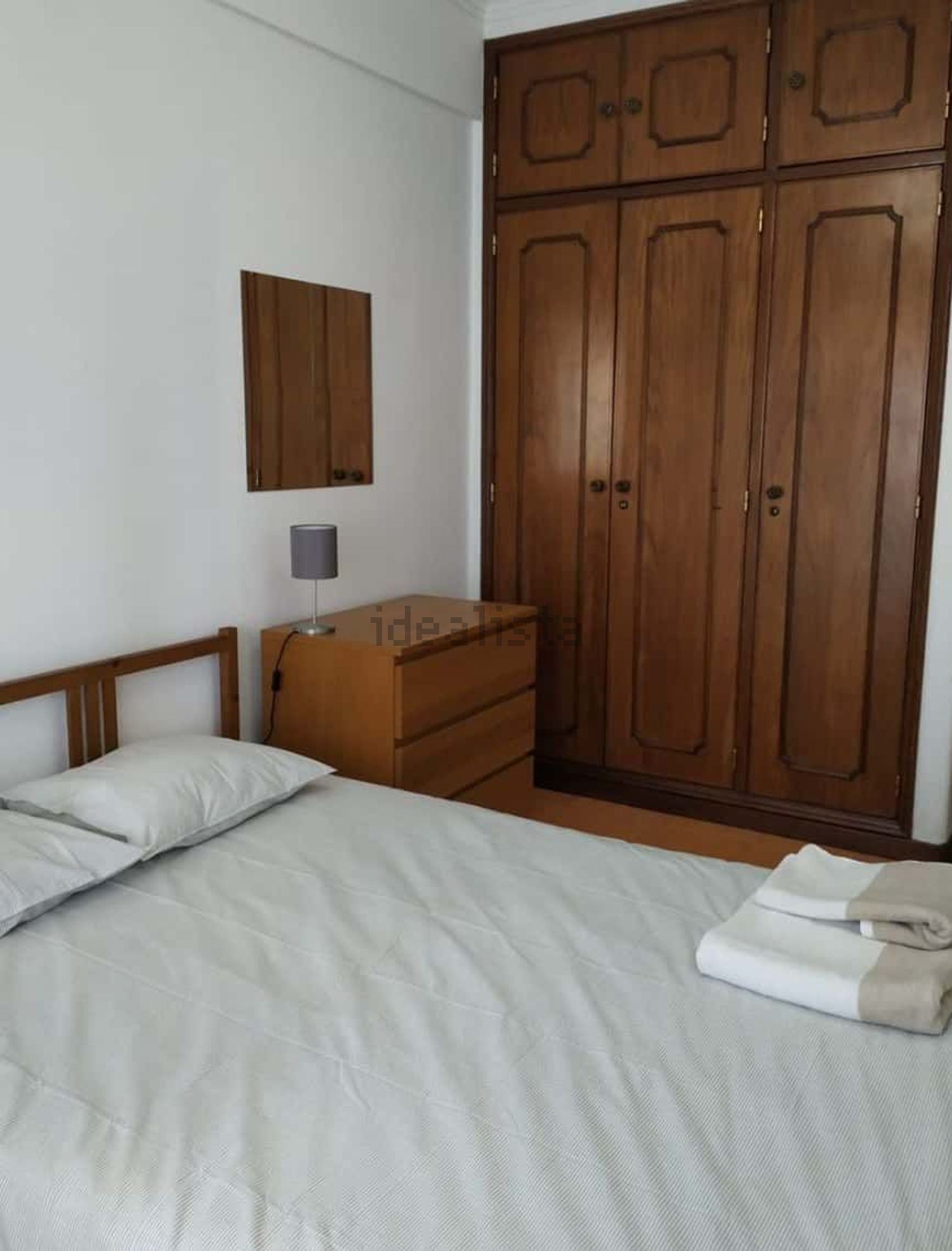 出租房间在Rua Cordeiro Ferreira, 16 - 卧室