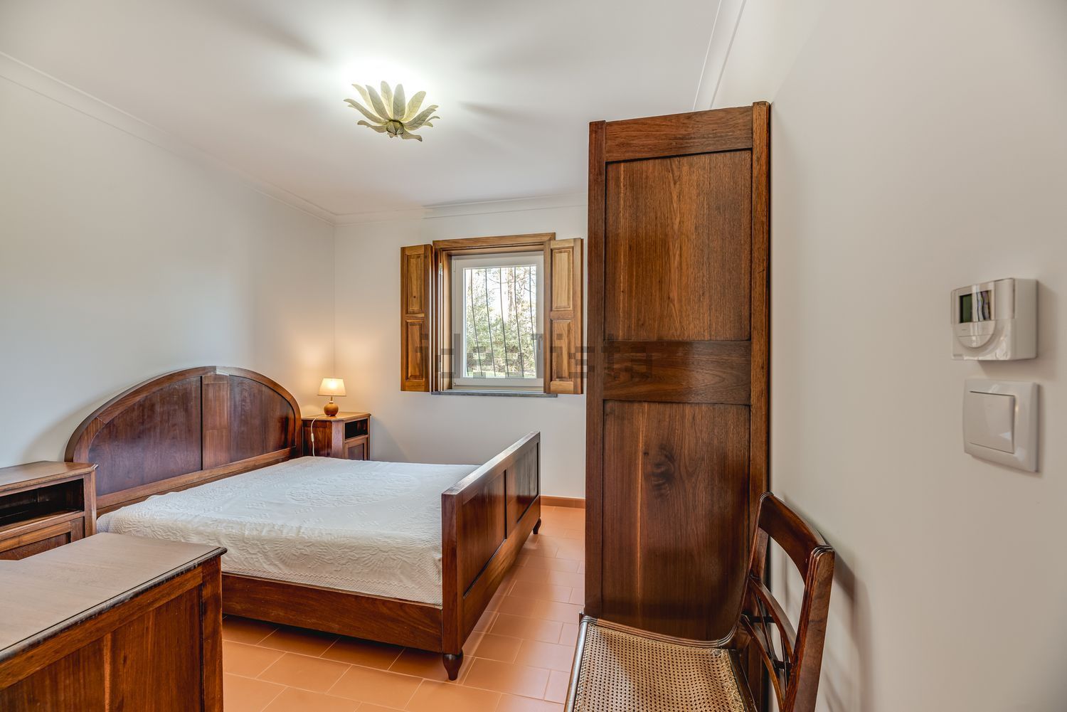 小楼房或独栋别墅出售在Caminho do Rio Touro - 卧室