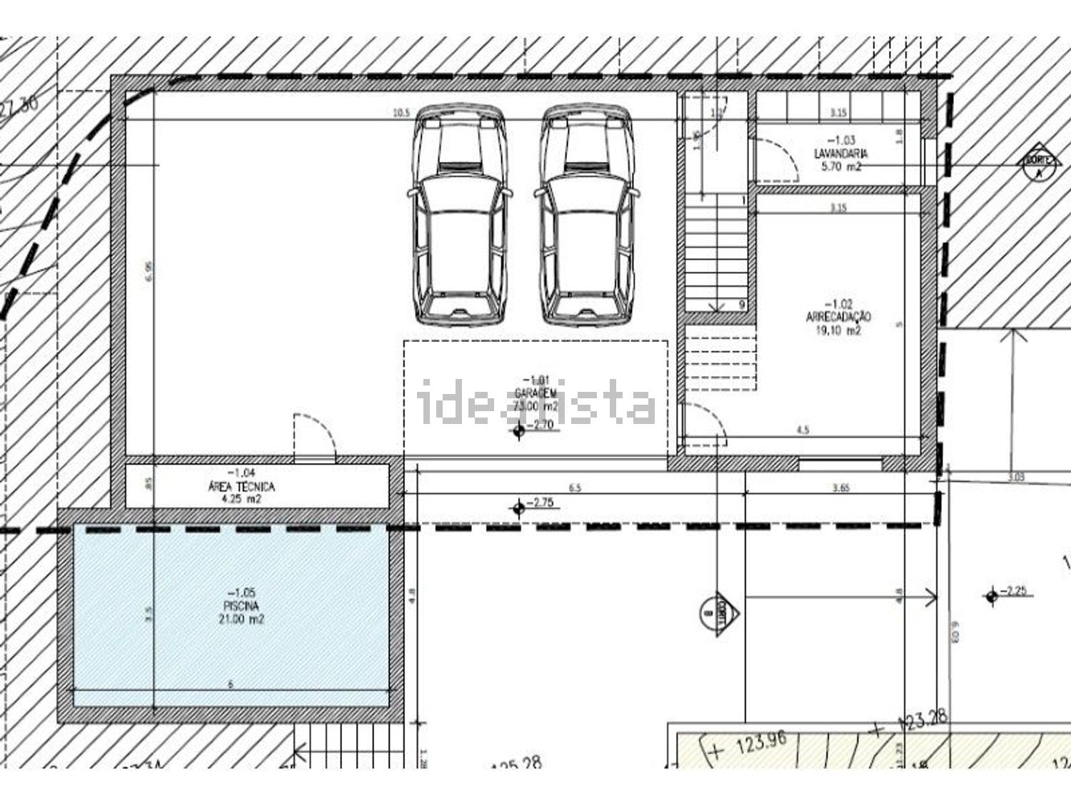 小楼房或独栋别墅出售在Rua da Igreja - 平面图