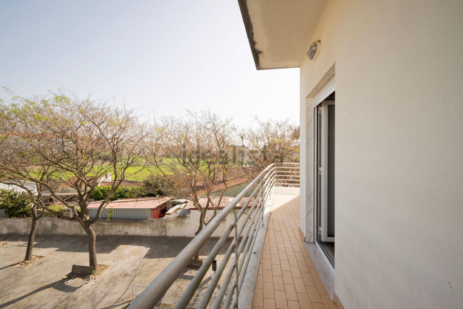 出租公寓 t3在Rua Melo Antunes, 36 - 阳台