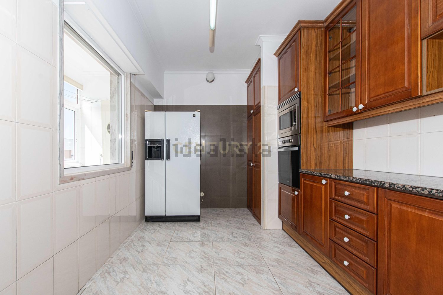 出租公寓 t4在Moscavide e Portela - 厨房