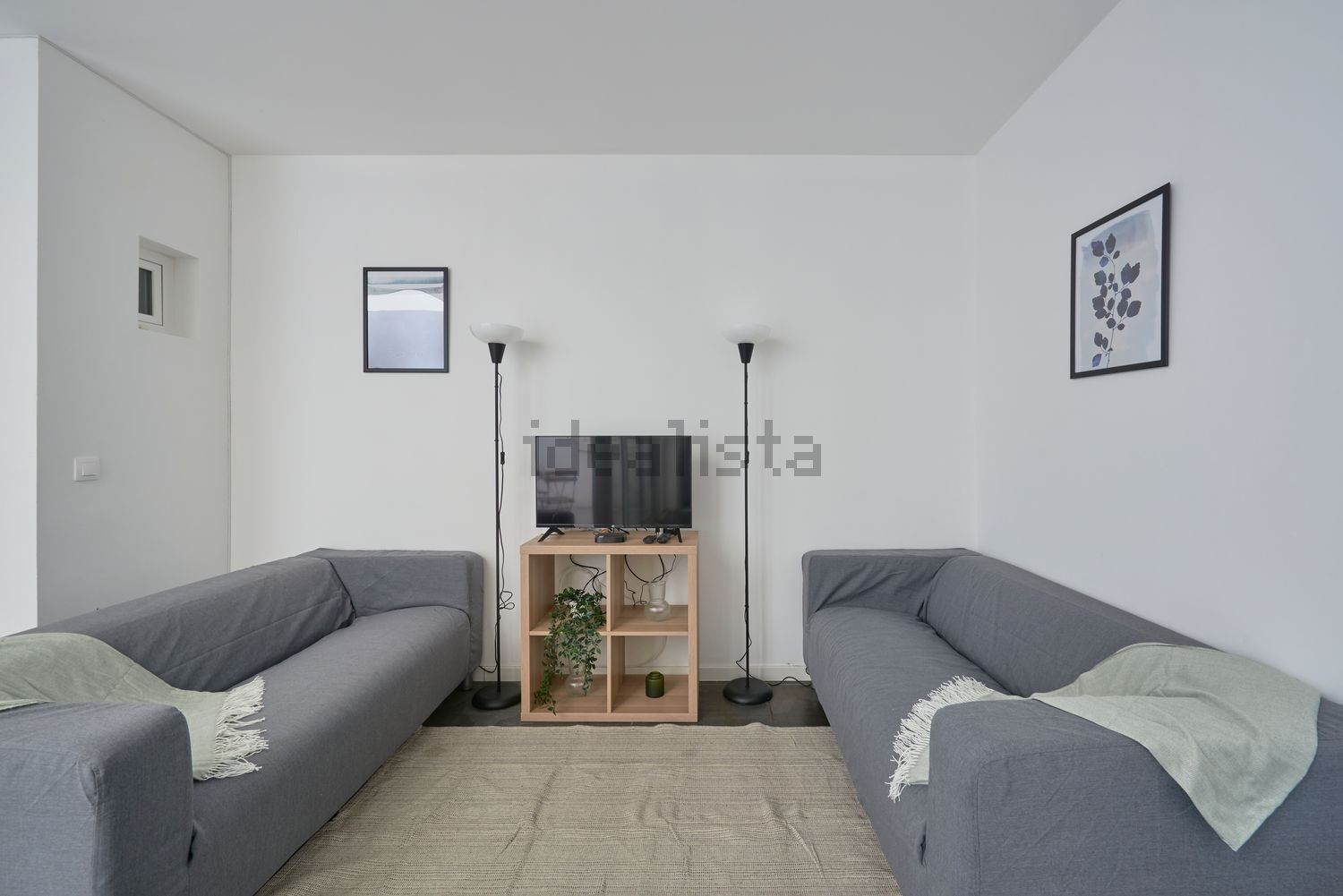 出租房间在Rua David Lopes - 客厅