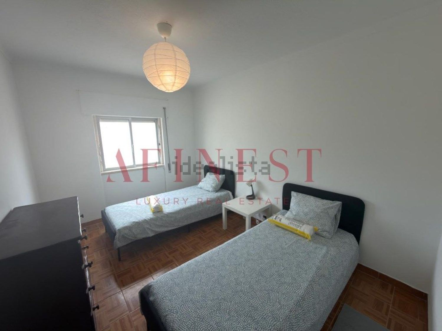 出租小楼房或独栋别墅在Avenida Luís Augusto Colares - 卧室