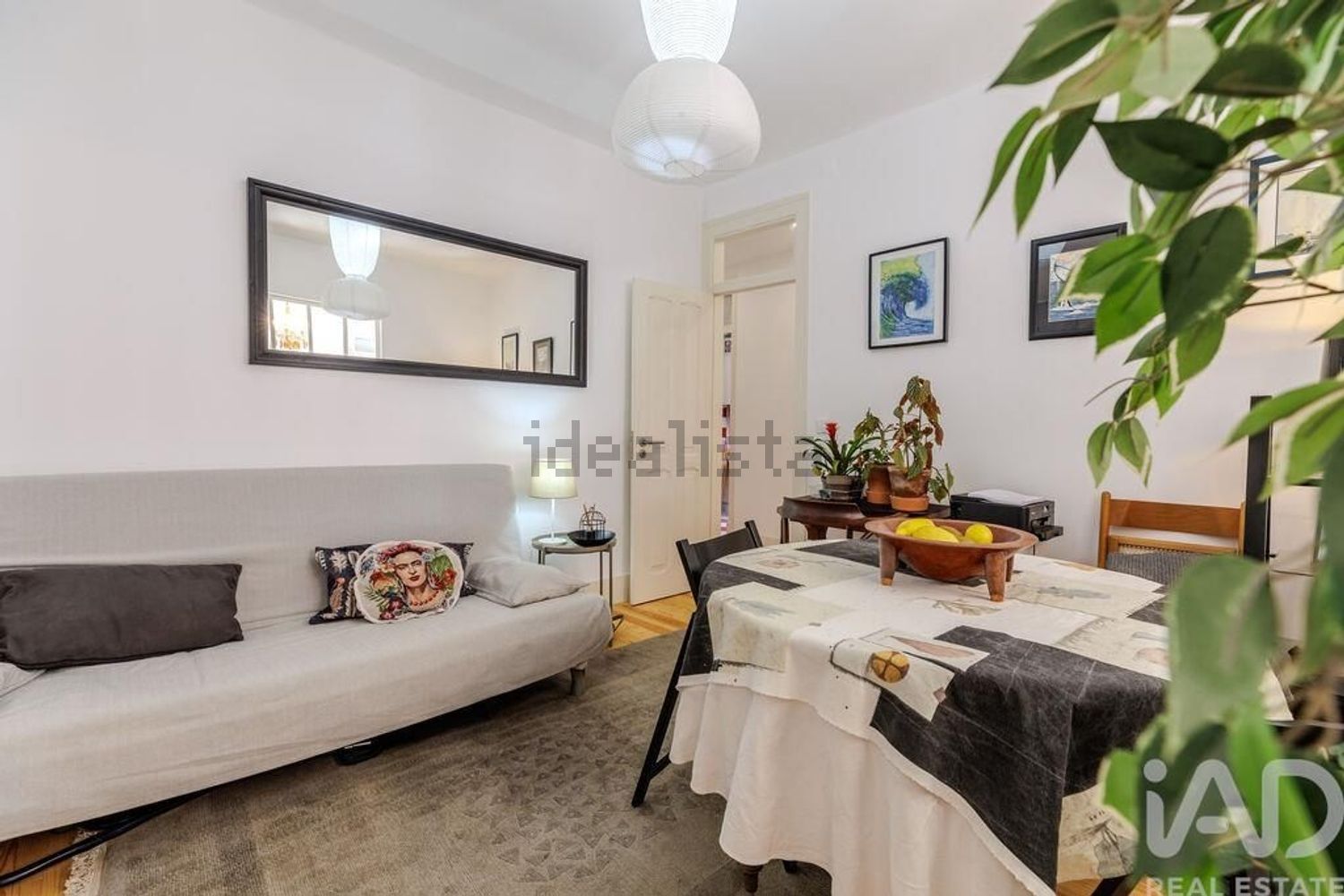 公寓 t2出售在Bairro dos Actores - Barão Sabrosa - 客厅