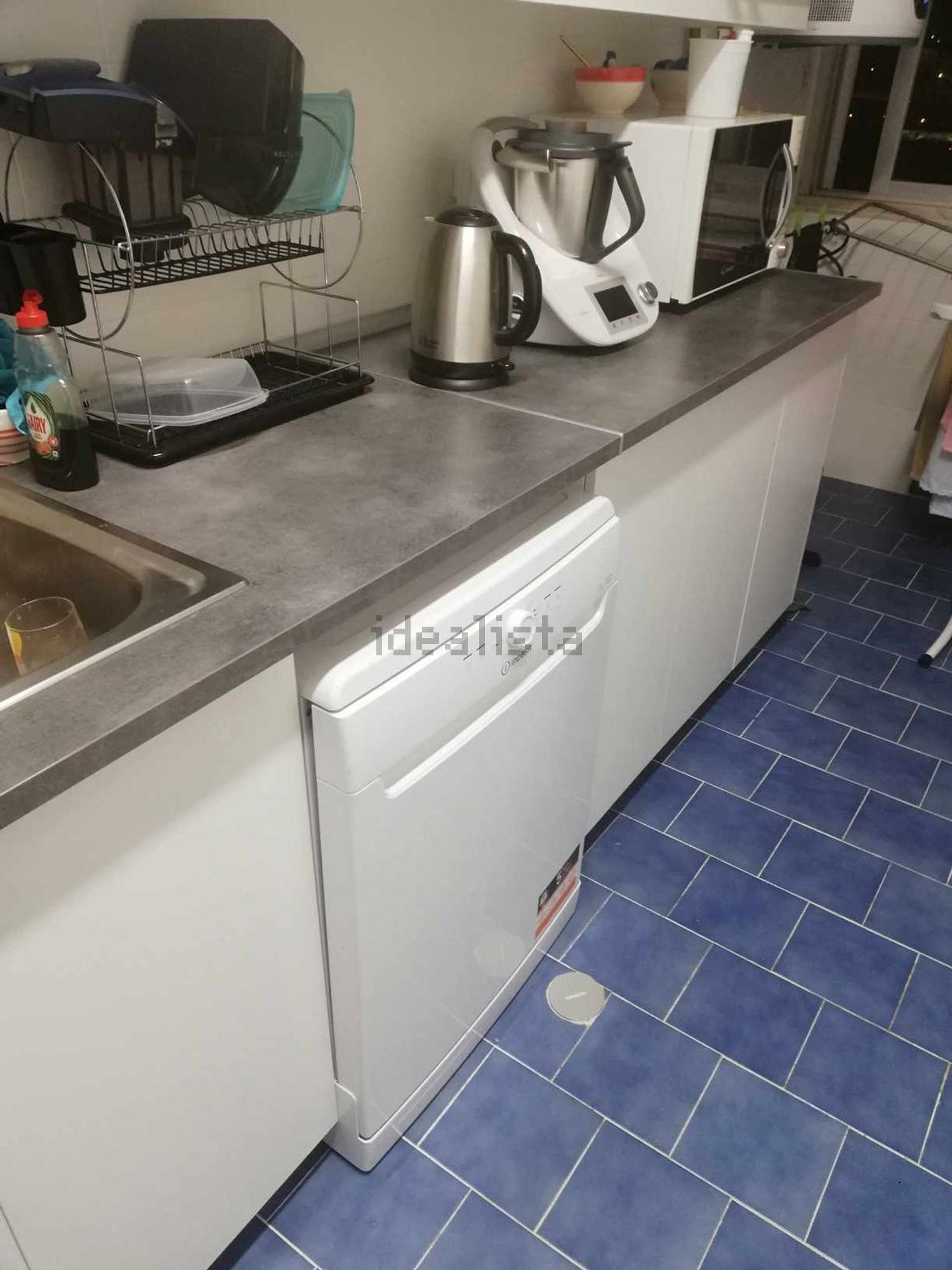 出租房间在Praceta Florbela Espanca, 9 - 厨房