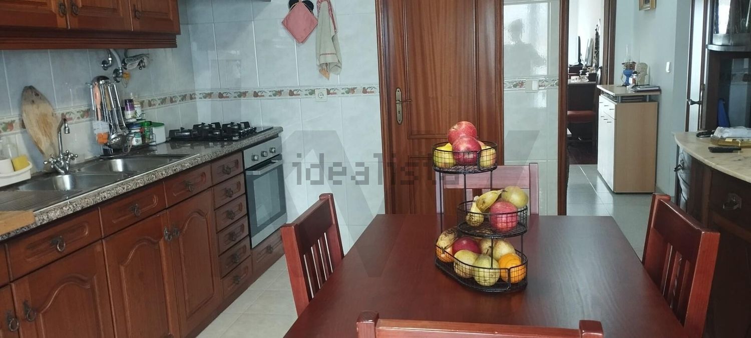 公寓 t3出售在Avenida Cidade de Leimen, 14 - 厨房