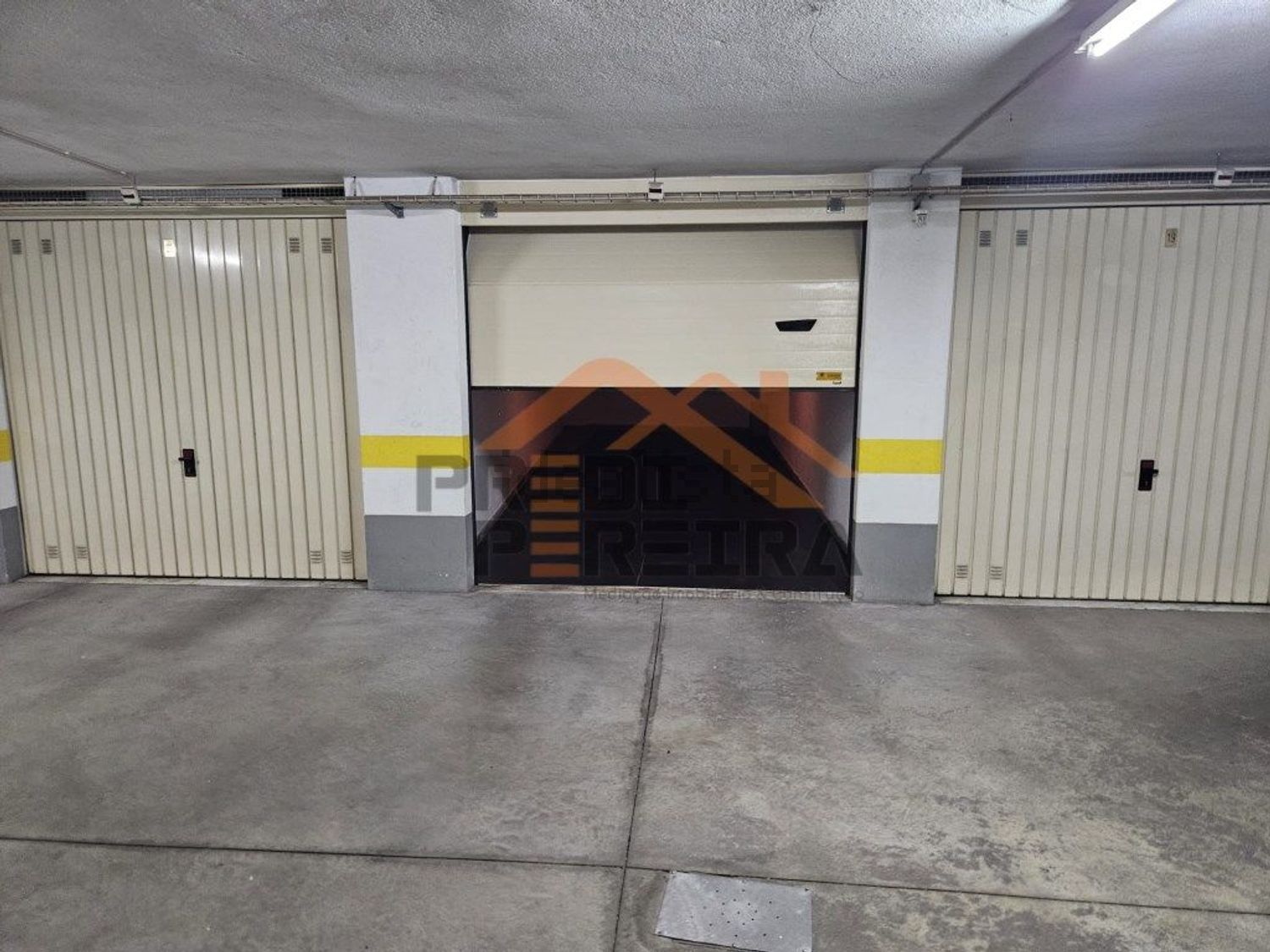 出租公寓 t3在Rua Diogo Guilherme da Silva Alves Furtado, 8 - 停车位