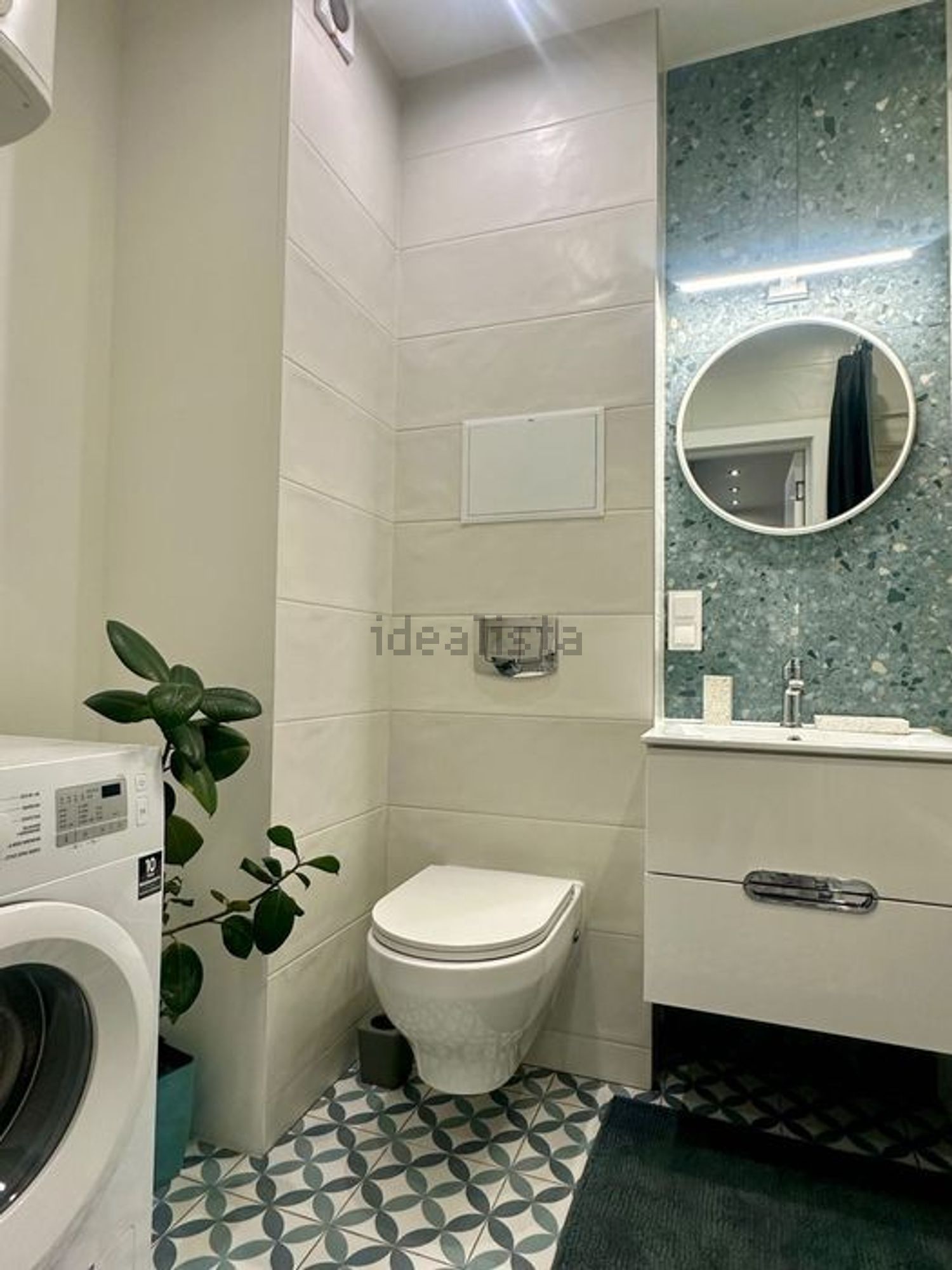 出租公寓 t1在Rua Almirante Reis, 25 - 卫生间