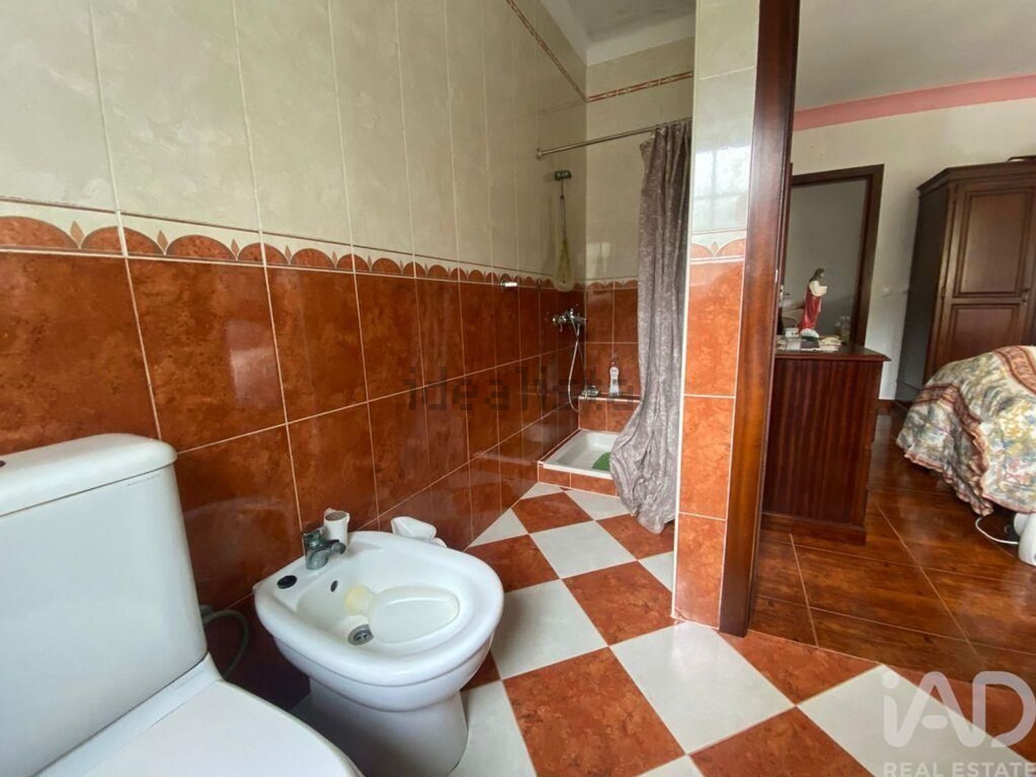 小楼房或独栋别墅出售在Lamas e Cercal - 卫生间