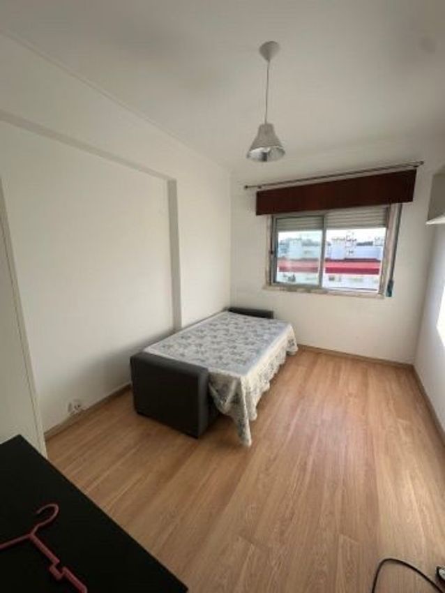 出租房间在Praceta Gomes Eanes de Zurara, 8