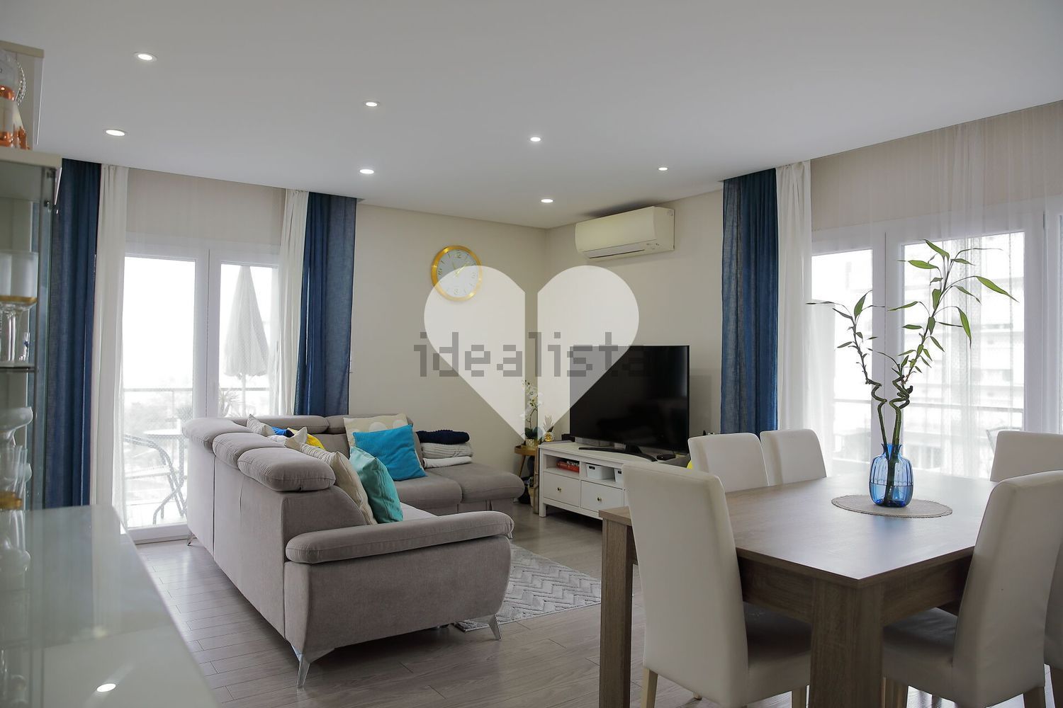 公寓 t2出售在Rua Padre Rui Valério, 16 - 客厅