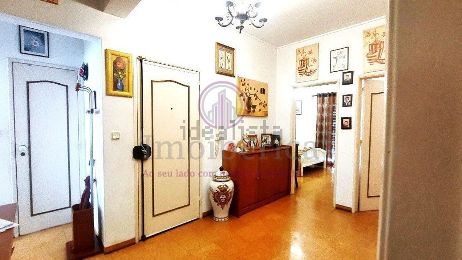 公寓 t2出售在Avenida Infante Dom Henrique - 照片