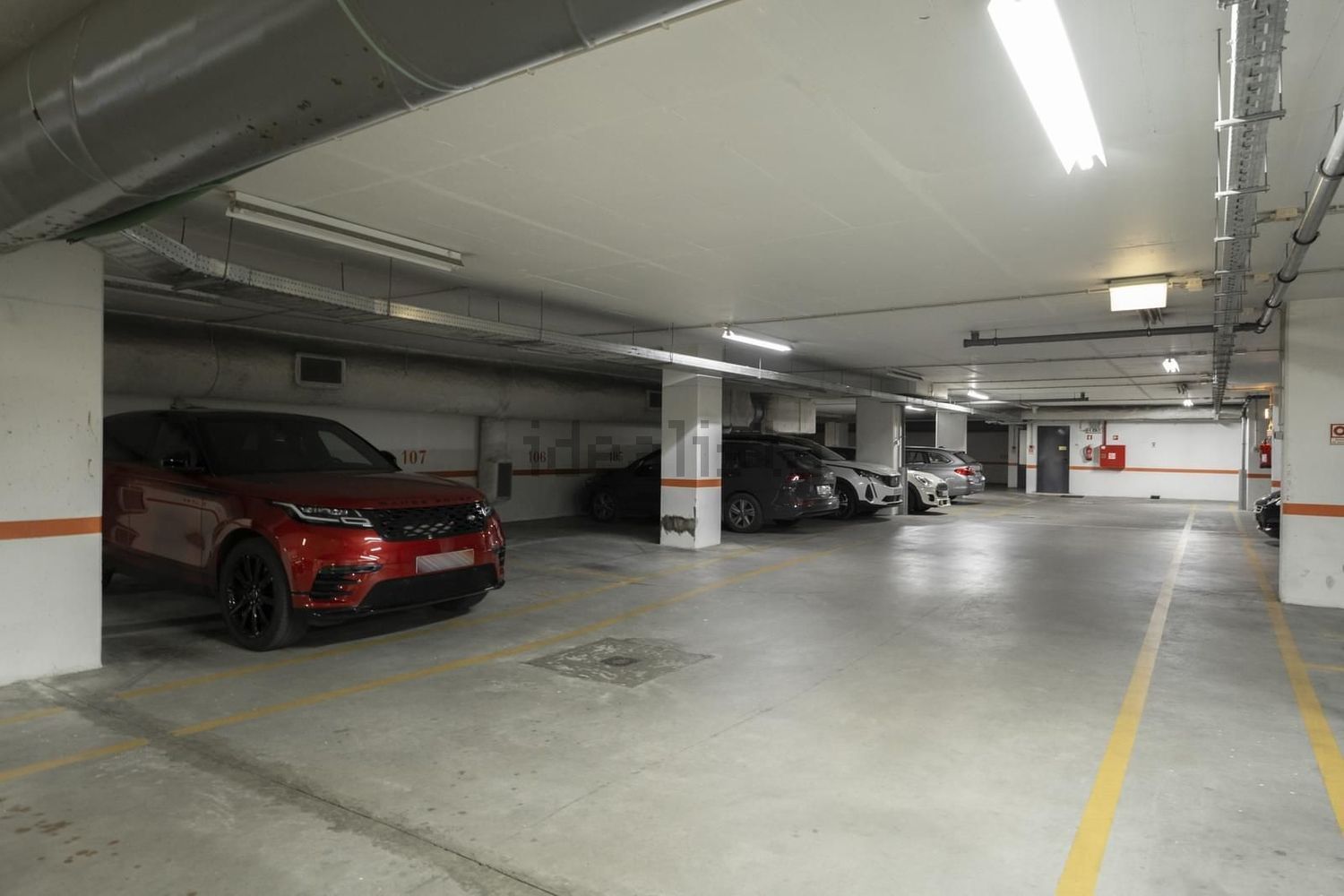 公寓 t4出售在Rua da Nau Catrineta - 停车位