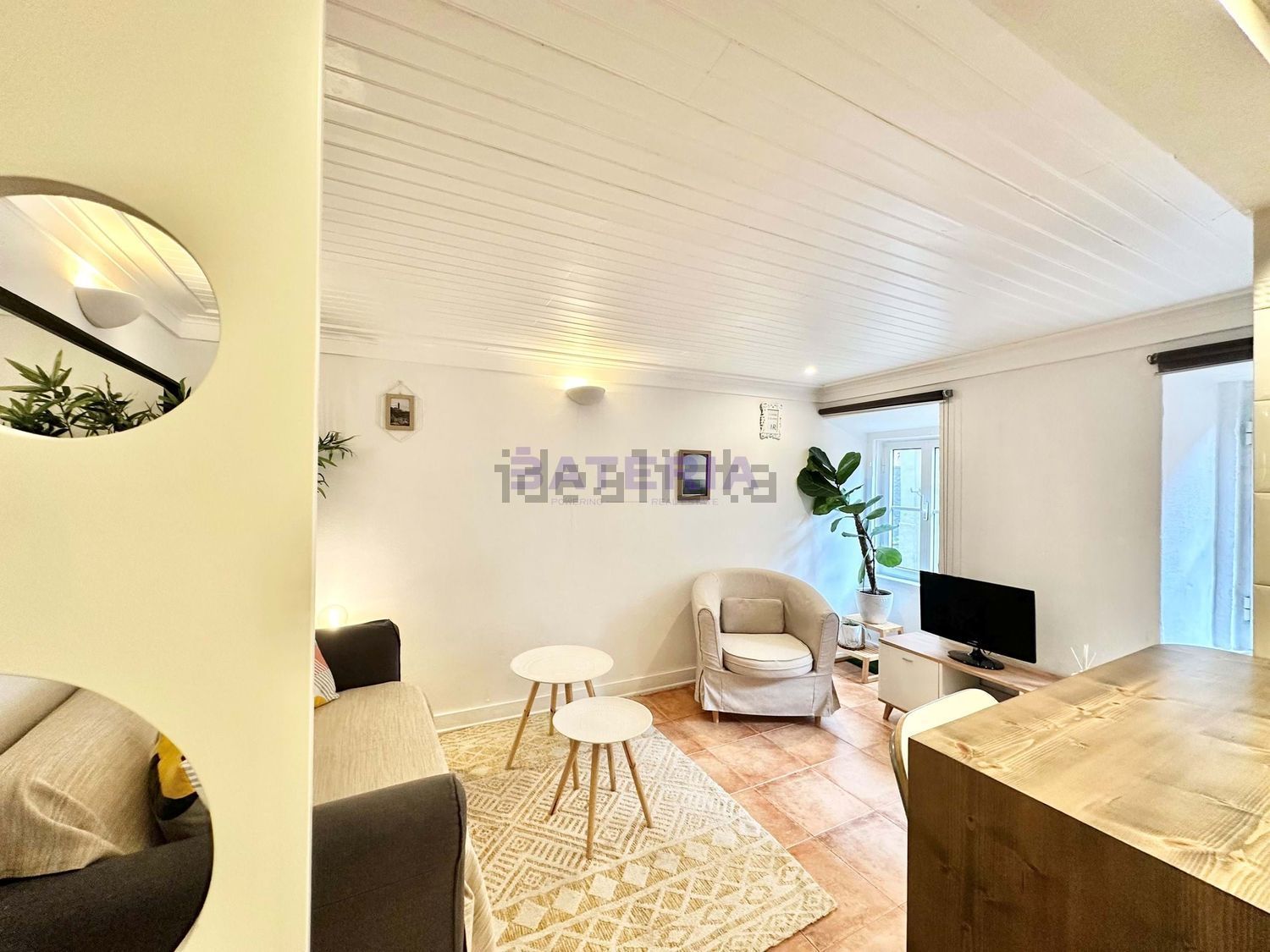 公寓 t1出售在Santa Catarina - 客厅