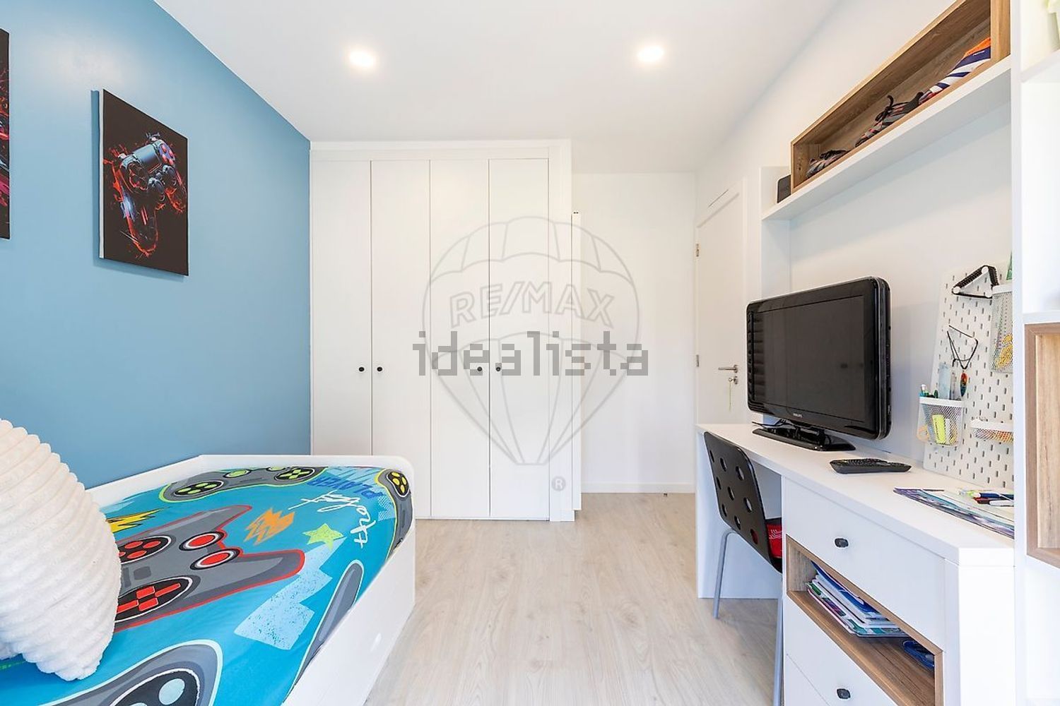 小楼房或独栋别墅出售在Praceta Da Lapa - 卧室