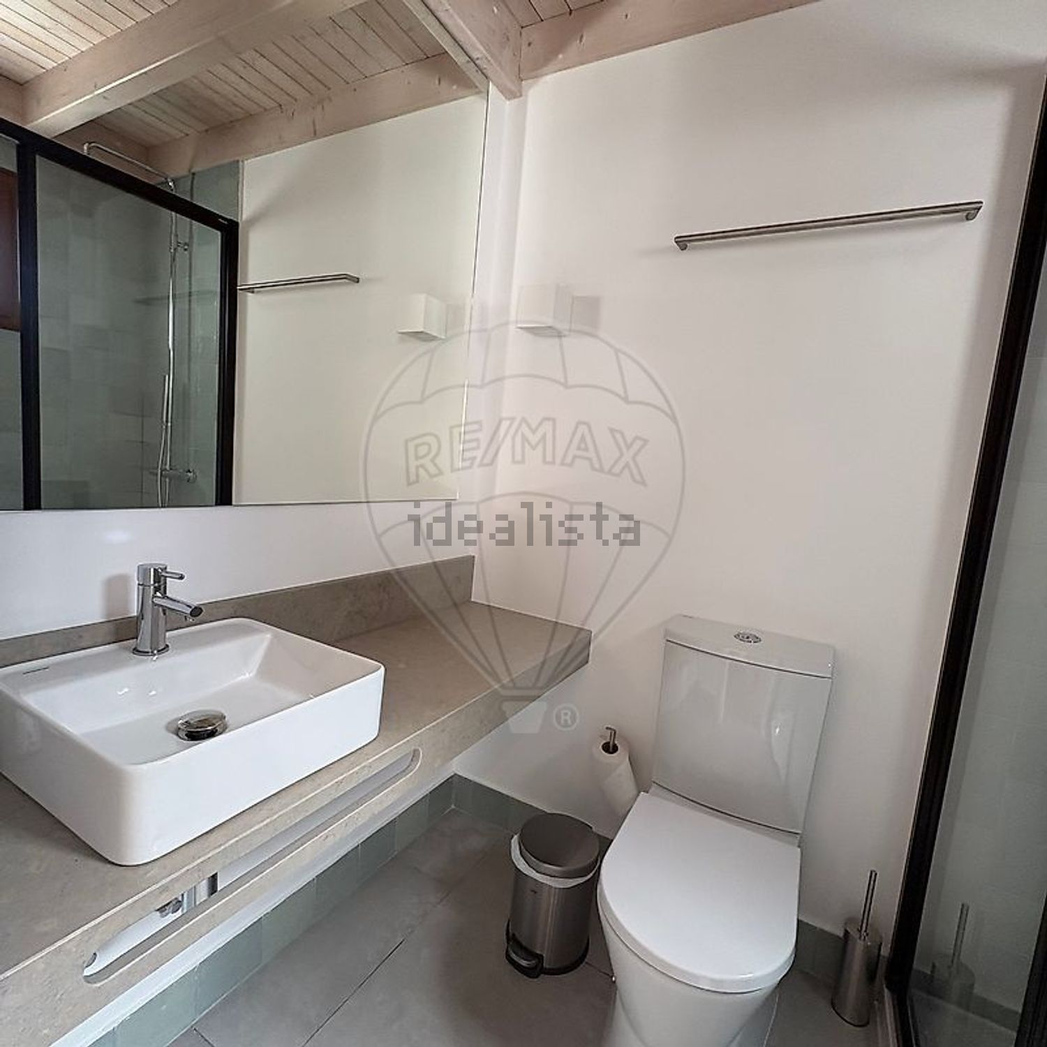 小楼房或独栋别墅出售在Rua Manuel Fonseca - 卫生间