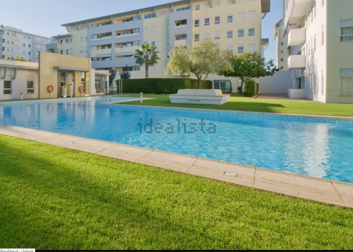 出租公寓 t1在Rua José Gamboa, 1 - 游泳池