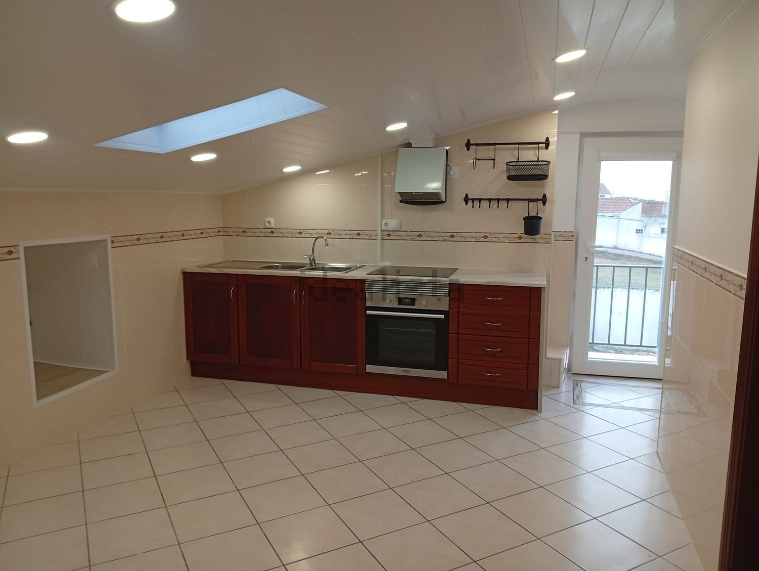 出租小楼房在Rua da Palmeira, 1 - 厨房