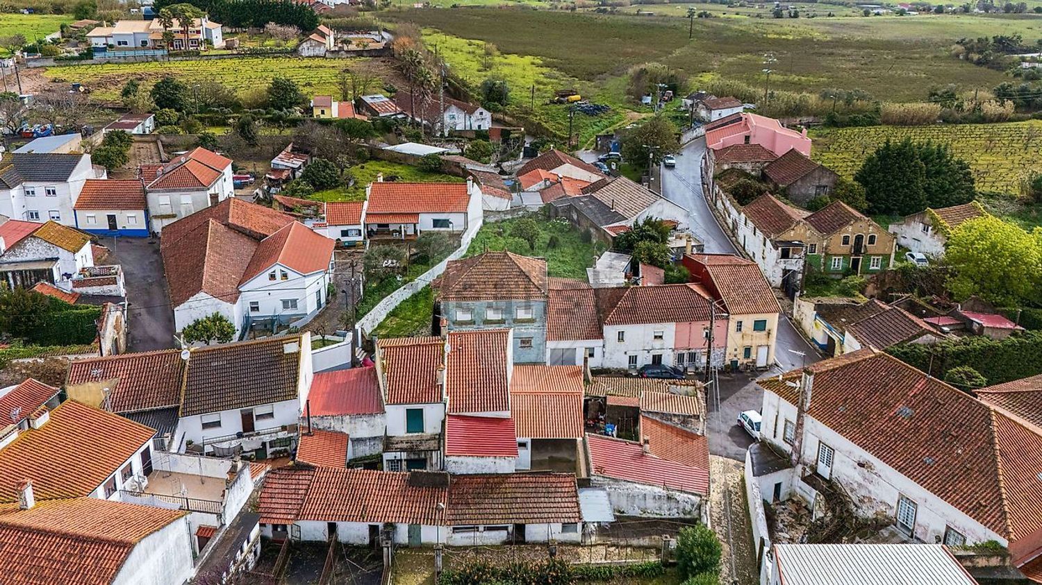 小楼房或独栋别墅出售在Ventosa - 照片