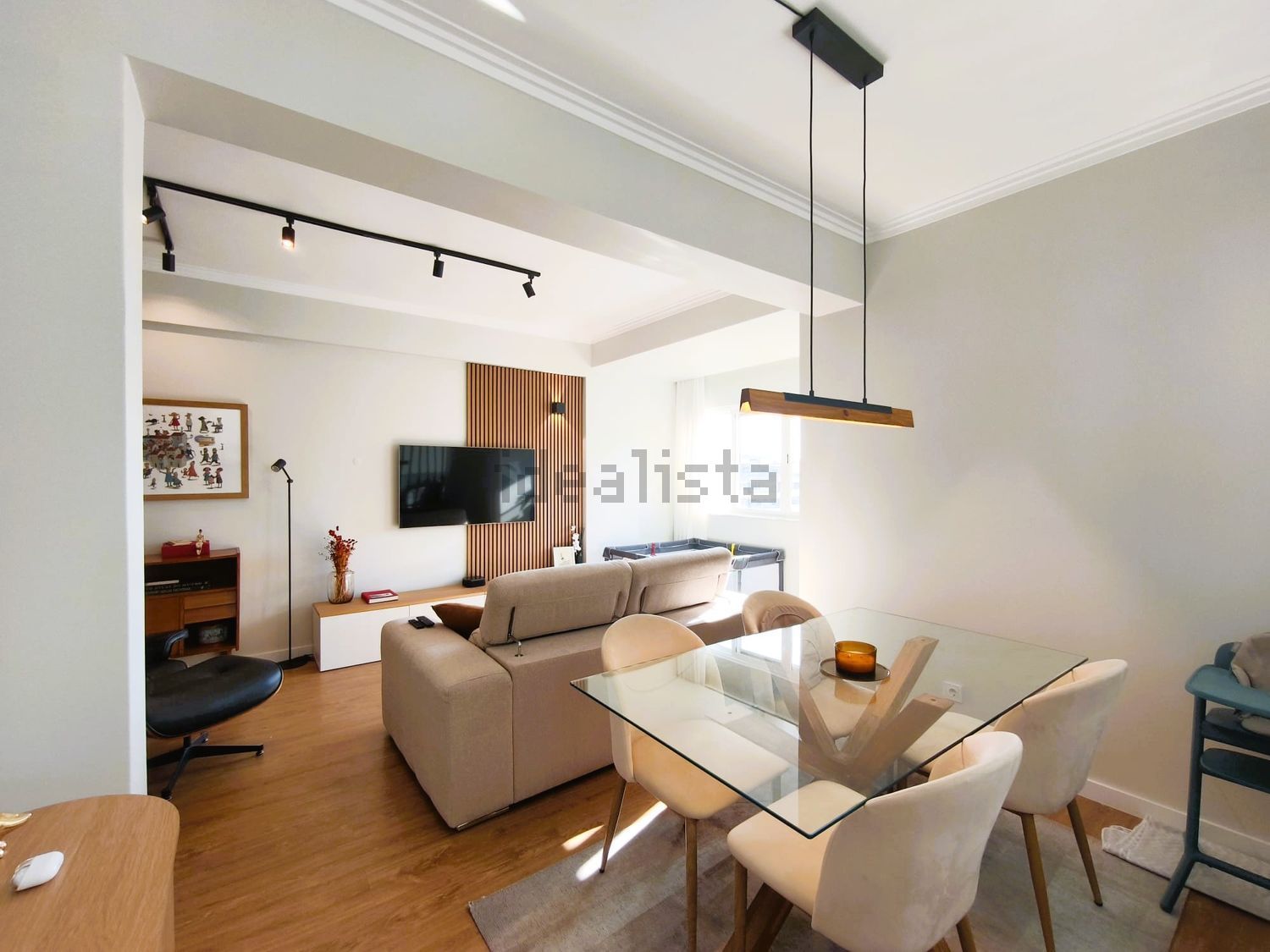 公寓 t2出售在Rua Almeida Garrett - 餐厅