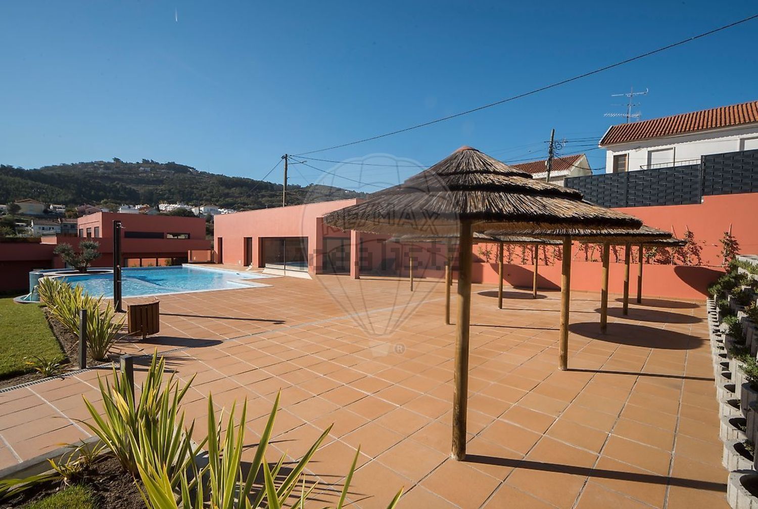 出租小楼房或独栋别墅Cm1318 - 游泳池