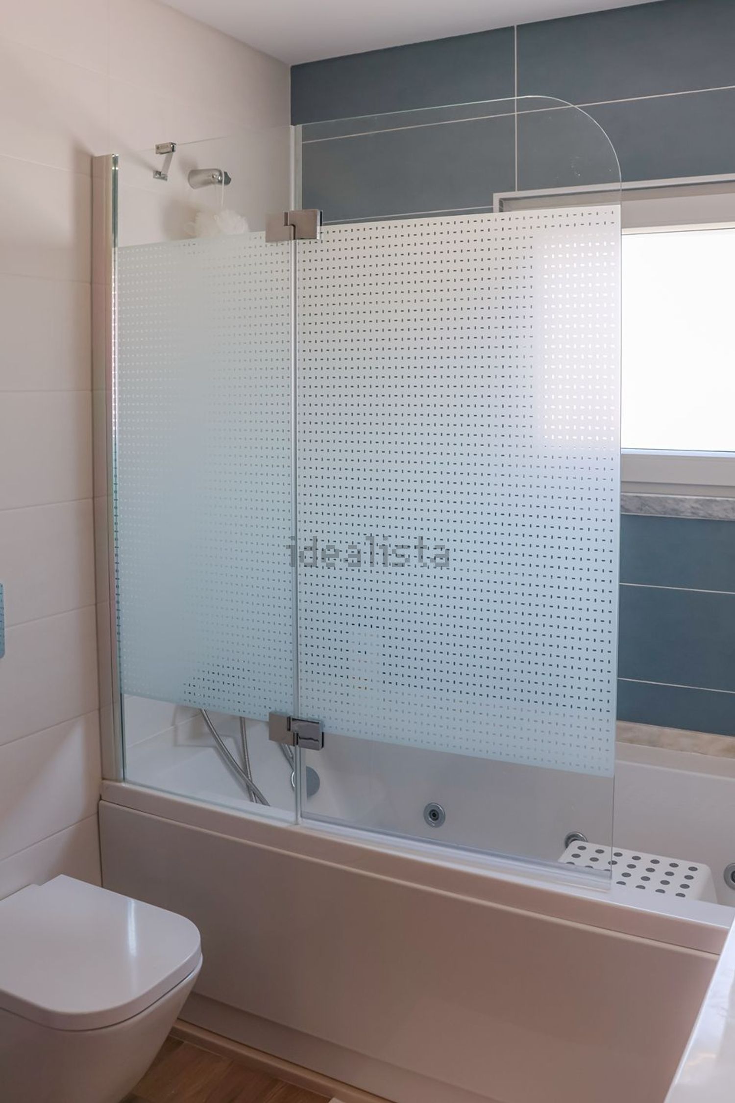 小楼房或独栋别墅出售在Boavista - 卫生间