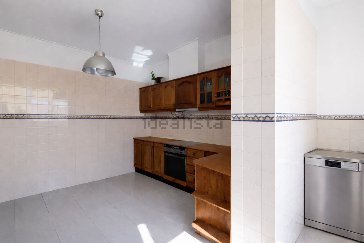 双拼别墅出售在Rua António Sérgio - 厨房