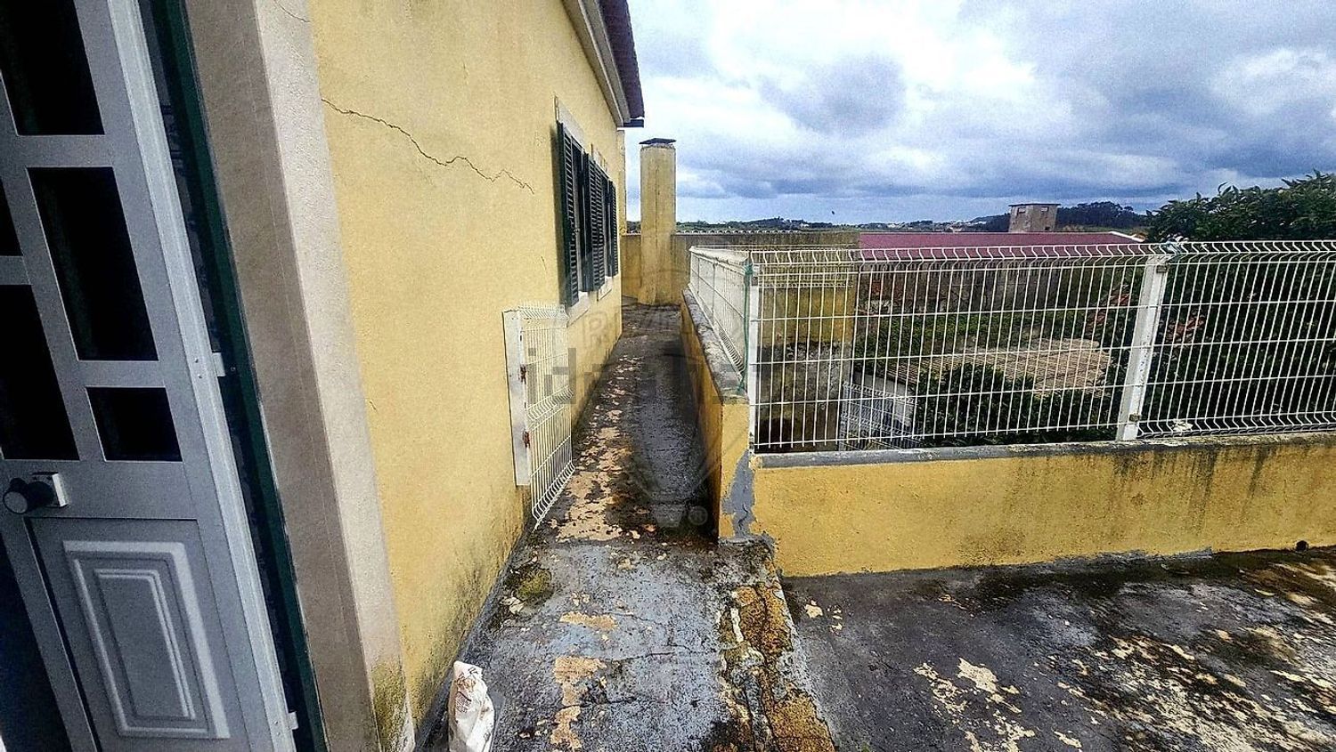 小楼房或独栋别墅出售在Ventosa - 阳台