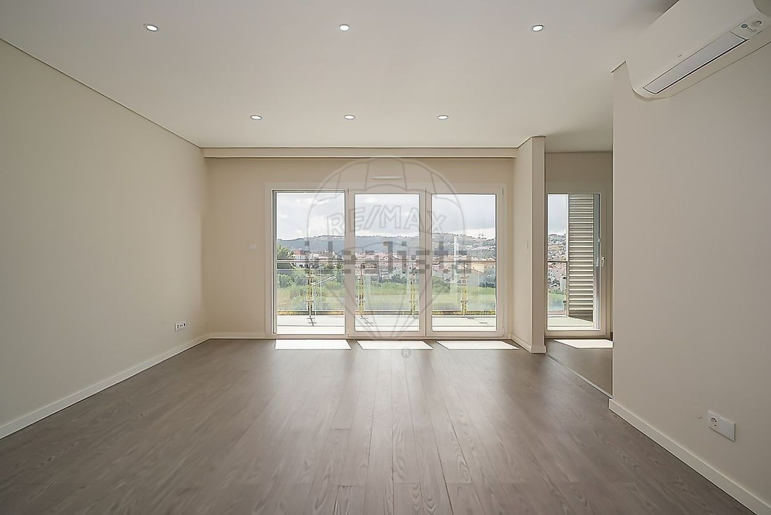 出租公寓 t2在Rua Maria Matos - 居住