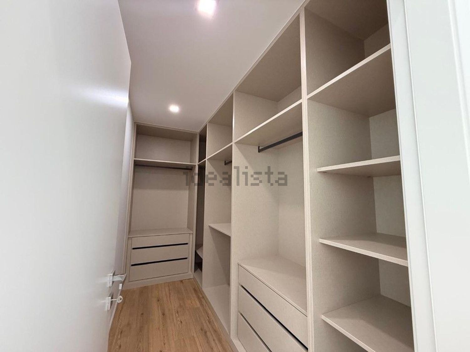 公寓 t3出售在Rua dos Pedros - 试衣间