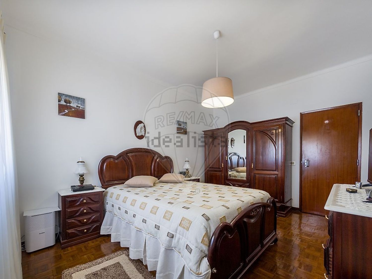 公寓 t2出售在Rua Infante Dom Henrique - 卧室