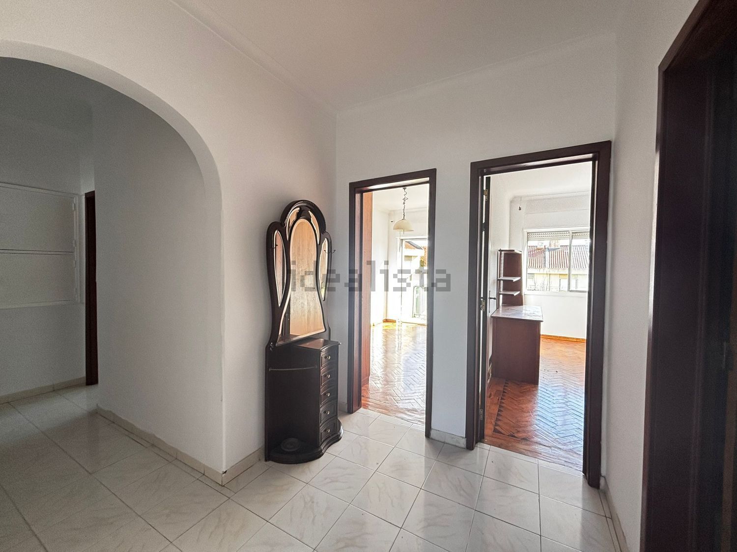 公寓 t3出售在Rua Aquilino Ribeiro - 过道