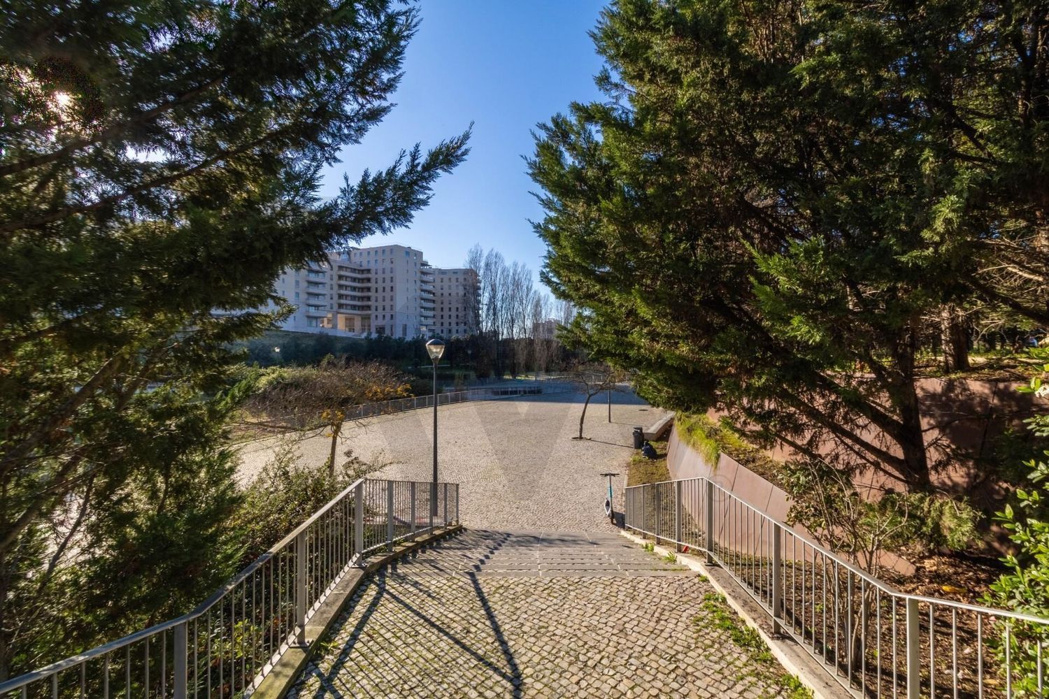 公寓 t3出售在Santa Clara - 游泳池