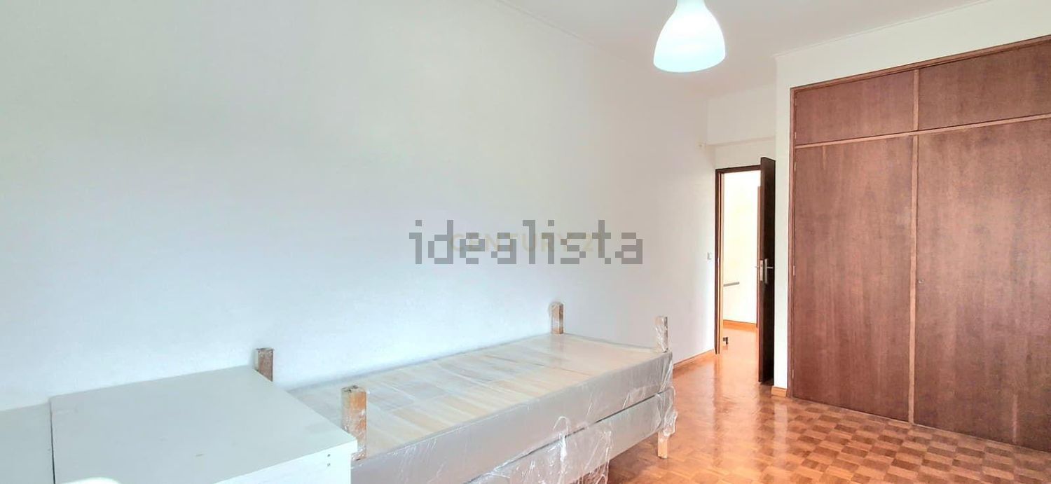 公寓 t3出售在Rua Tomás Alcaide, 100 - 卧室